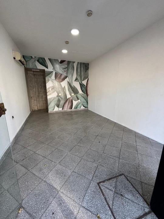 Exclusivo Salon con ubicación privilegiada