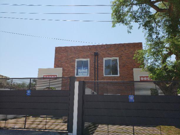 [US$ 127.000] Vendo Dúplex zona Yacht y Golf Club. 